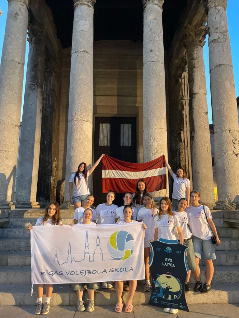 429b8fe9-116b-404e-815b-8926eabc310d